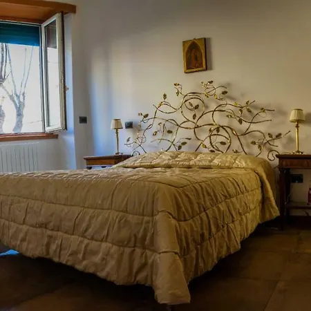 A Un Passo Dal Mare Bed & Breakfast Salerno